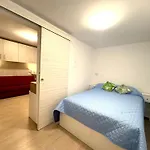 Apartment Hostdomus - Lizzie's House *